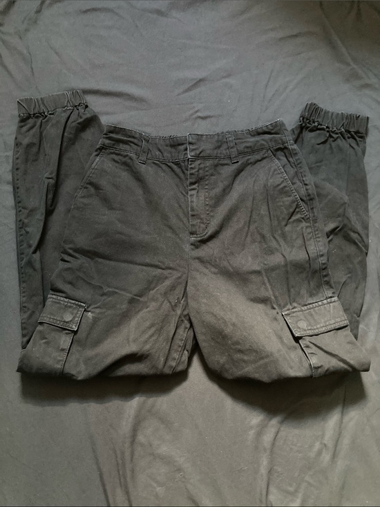 Forever 21 Pants - Forever 21 Black Cargo Pants Cinch Elastic Ankle Women's Utility Size Medium